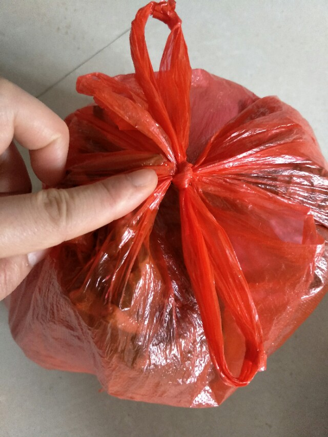 塑料袋打了死结怎么解,方便袋打死结怎么解