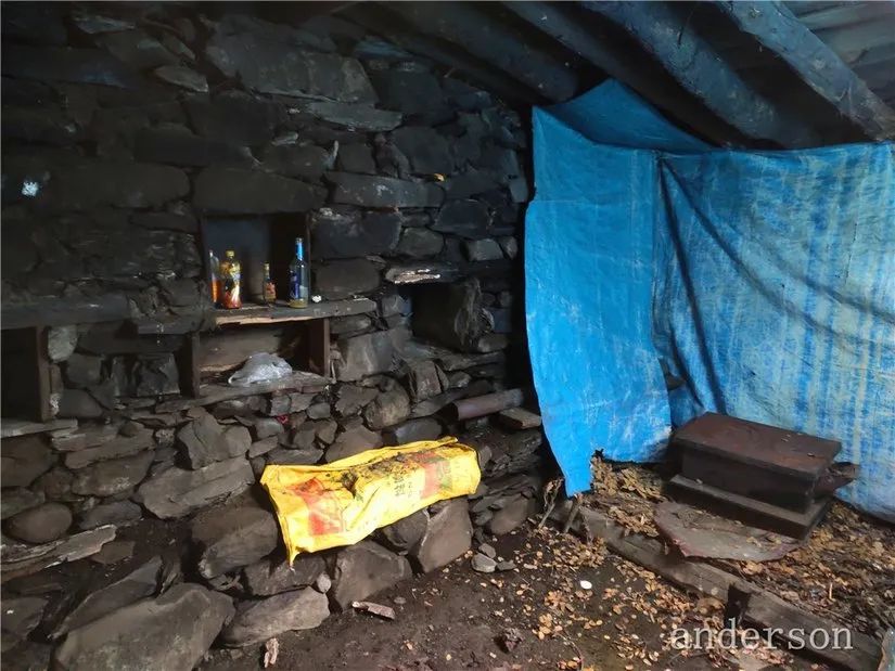 陪着贡嘎过仲秋，深夜听到女生的尖叫（上）