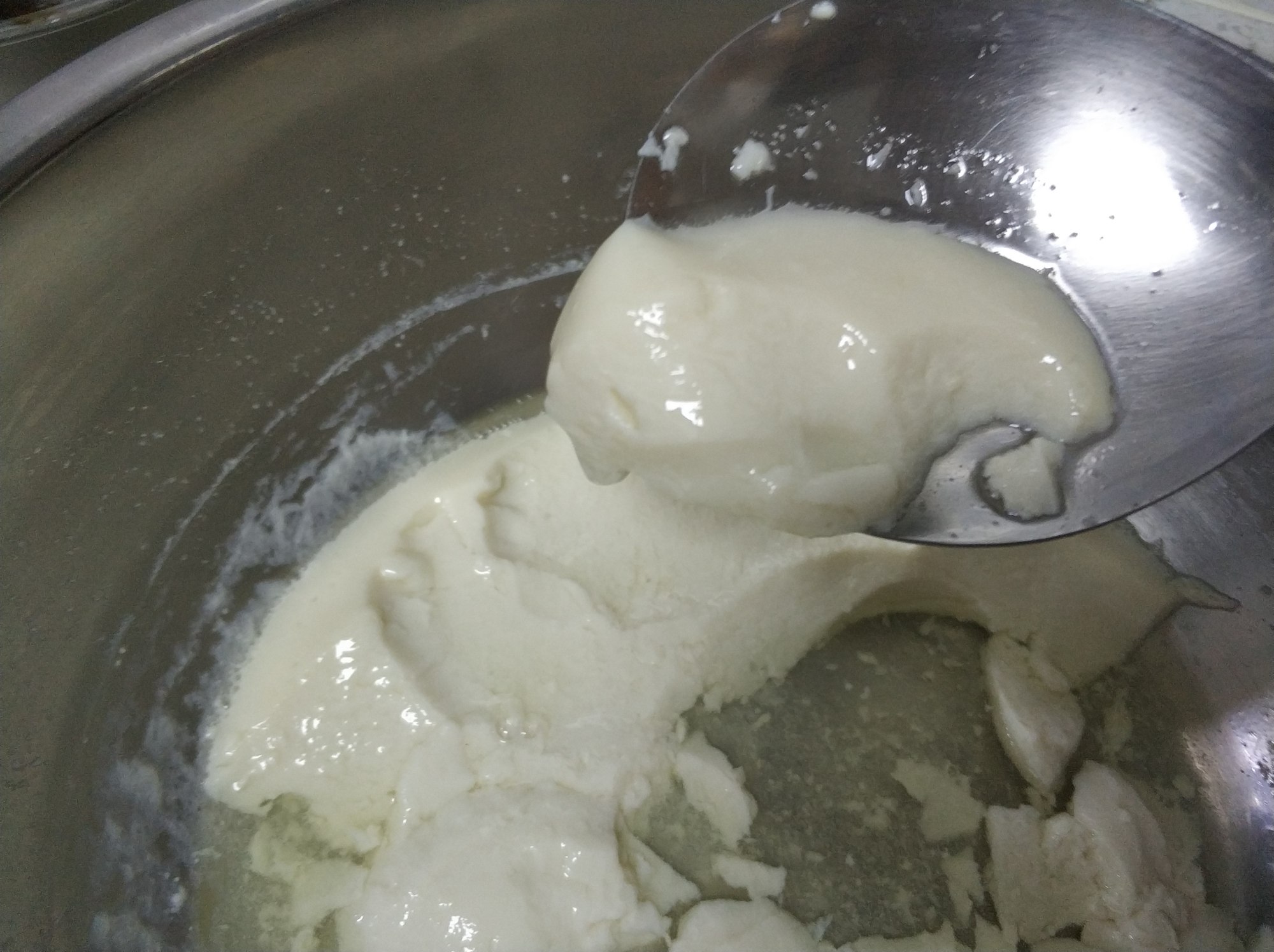 学做豆腐脑的配方和比例,早餐店豆腐脑做法全过程及配方