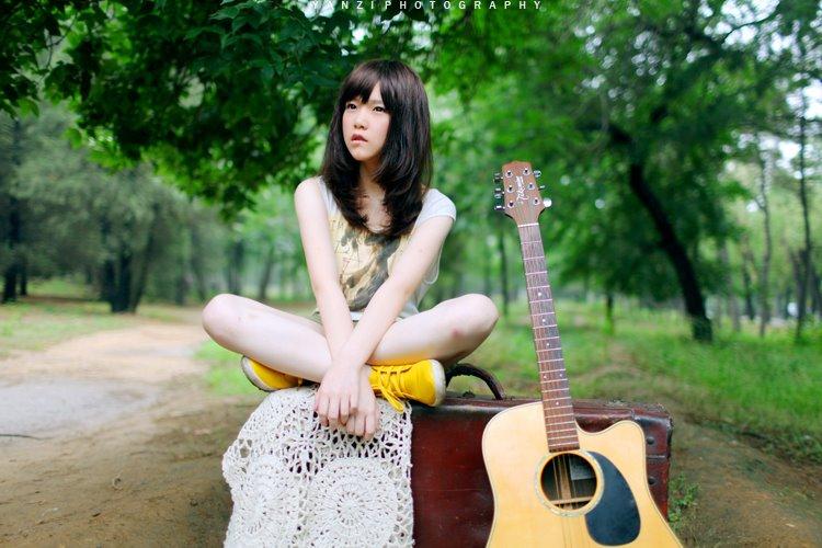 歌手本兮是否还在人世,歌手本兮事件