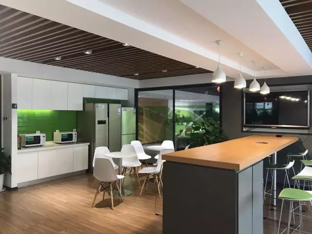 难以置信普通人的收入到底有多少,去新东方工作靠谱吗