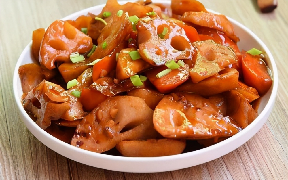 糖醋藕片先放糖还是先放醋,醋溜藕片用白醋好还是用陈醋好吃