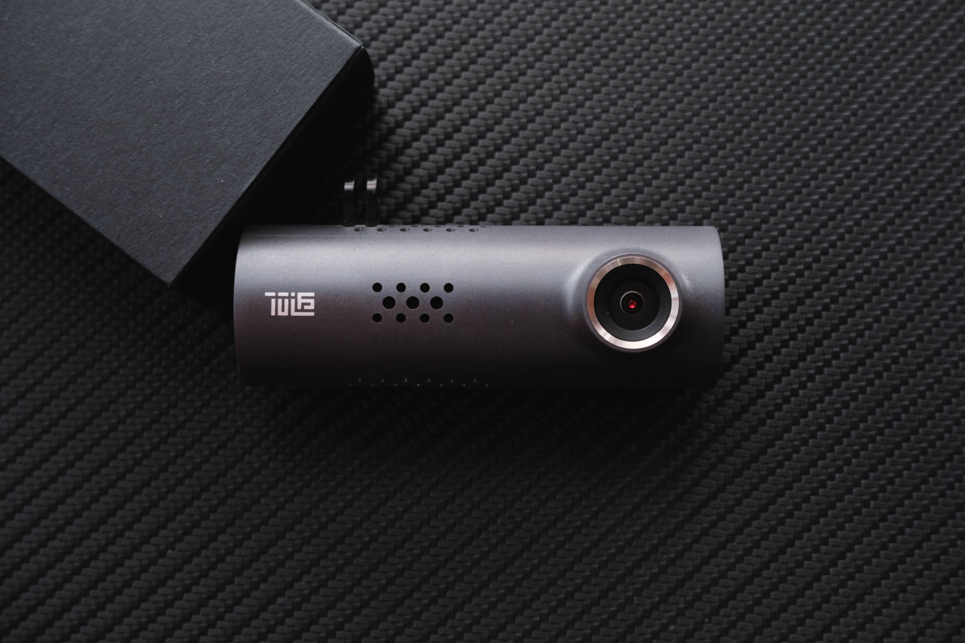 最值得购买的前后双录行车记录仪,什么品牌的全屏行车记录仪最好