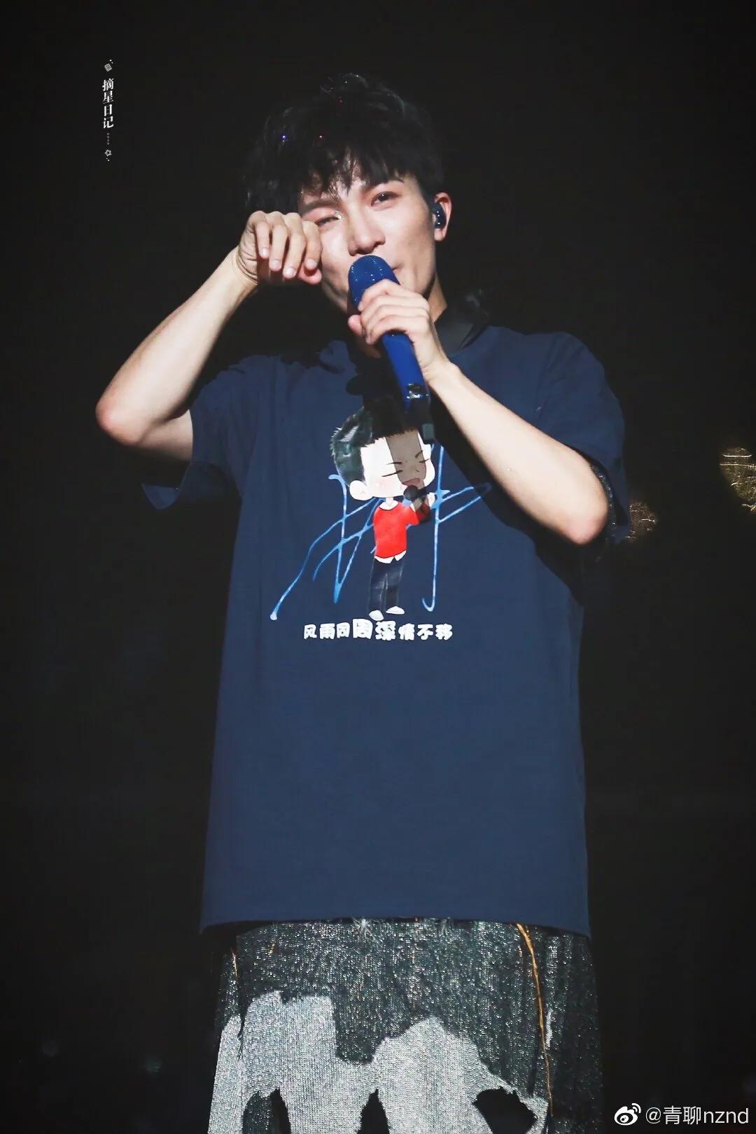 各路明星夸赞周深,专业人士花式夸周深