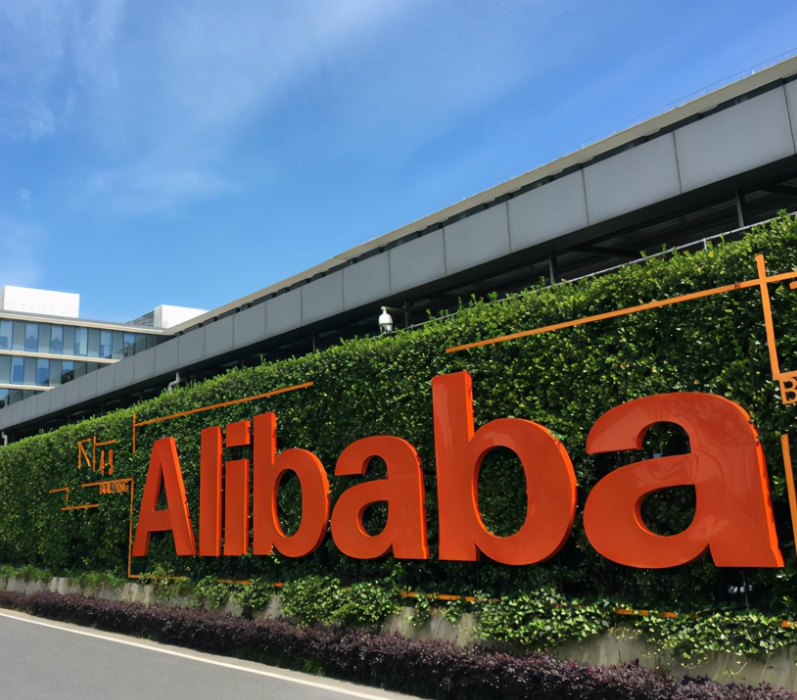 马云为什么会跌落低谷视频,马云的光辉与黯淡