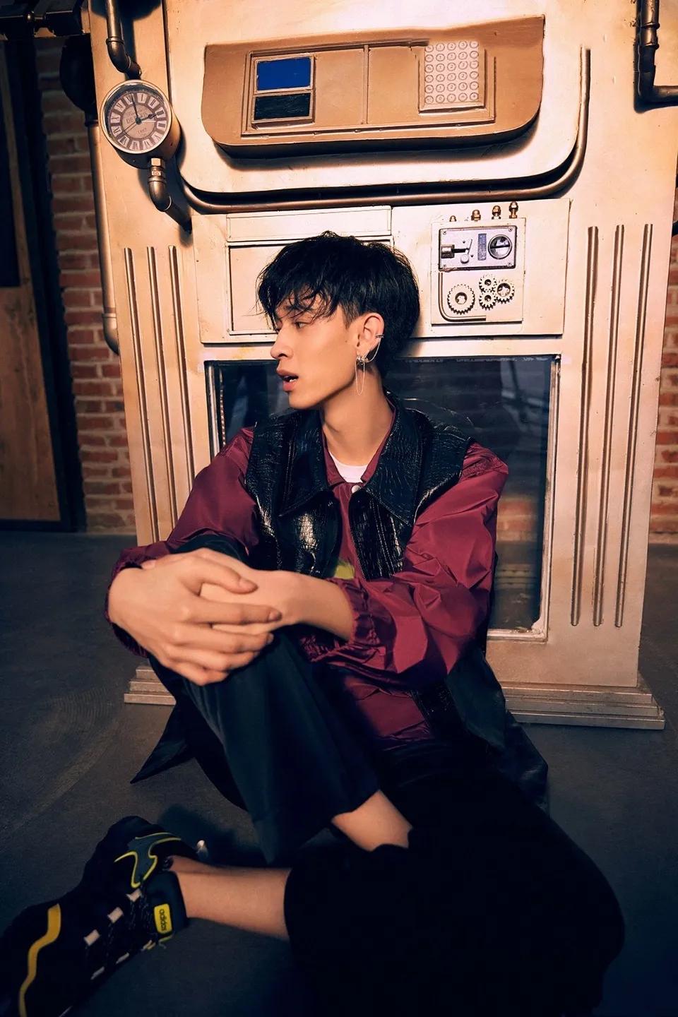 师兄团宠秦霄贤,师父有多宠小徒弟秦霄贤