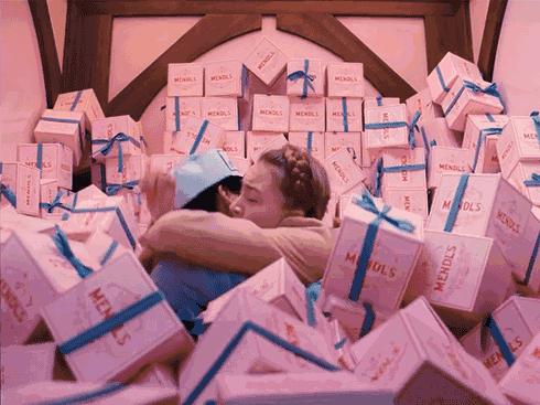 双旦礼物送女友推荐,双旦送什么礼物合适