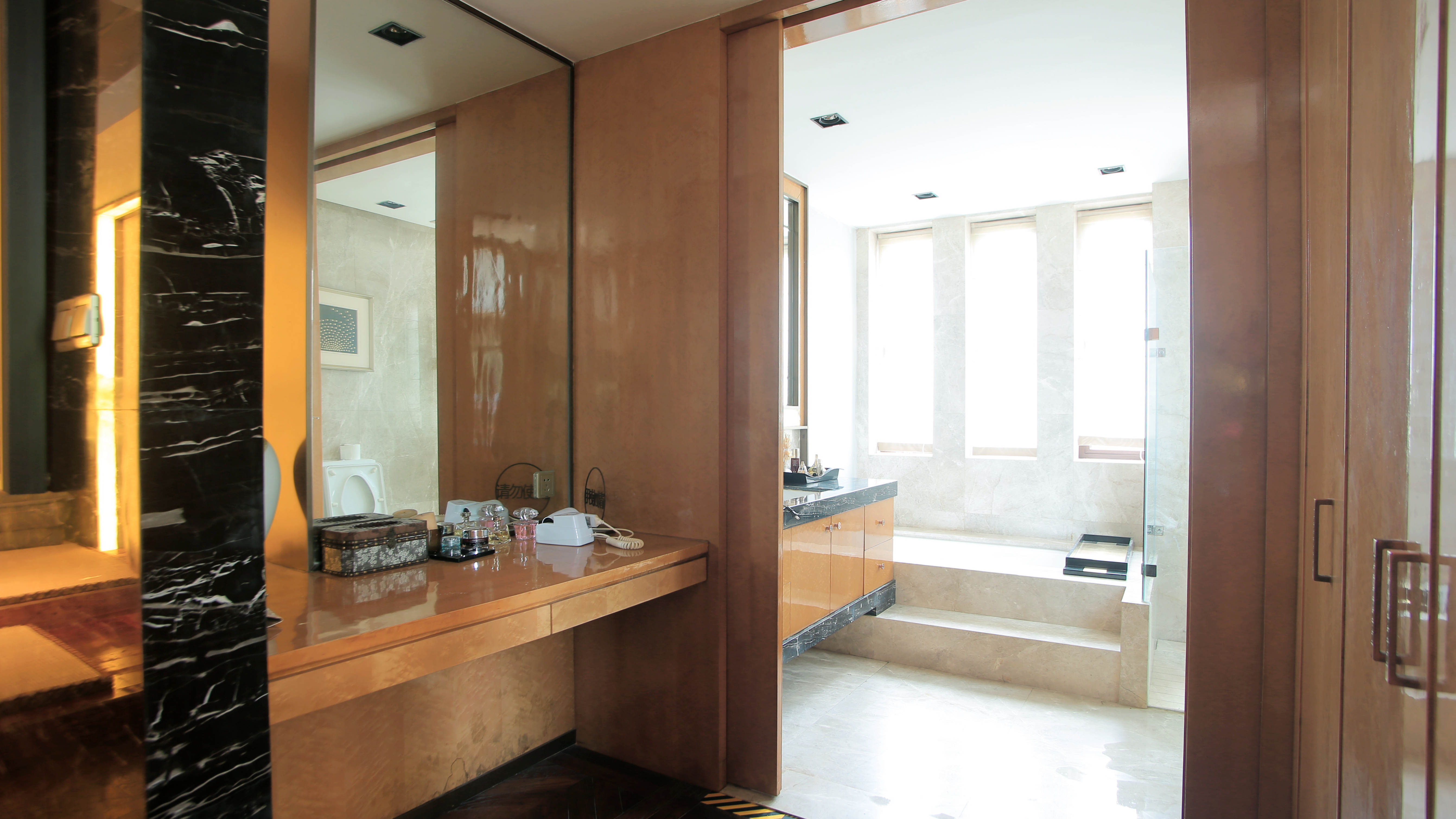 福州轰趴馆推荐,福州轰趴桌游团建推荐