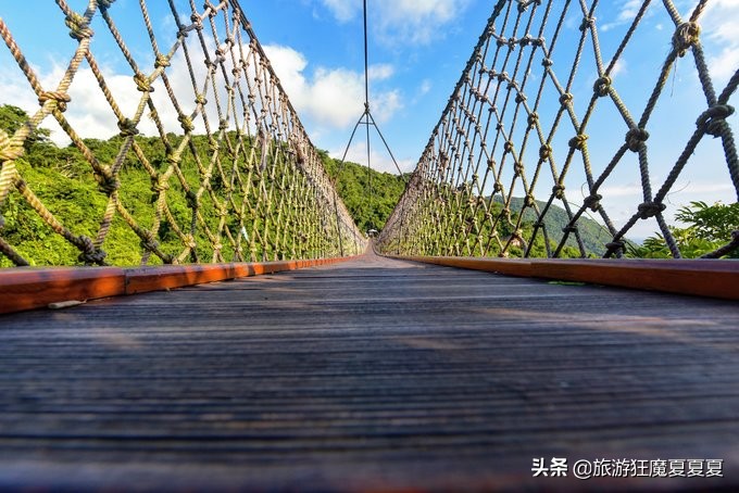 三亚亚龙湾热带雨林美景,在三亚感受亚龙湾的惬意
