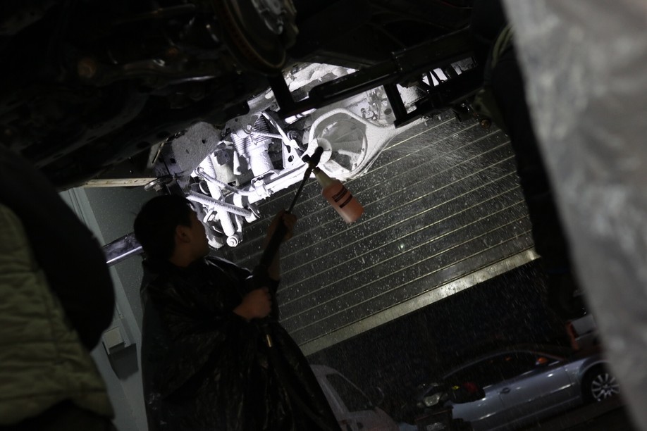 怪兽修车:修复一辆09款中东版丰田霸道,最终旧车变新车