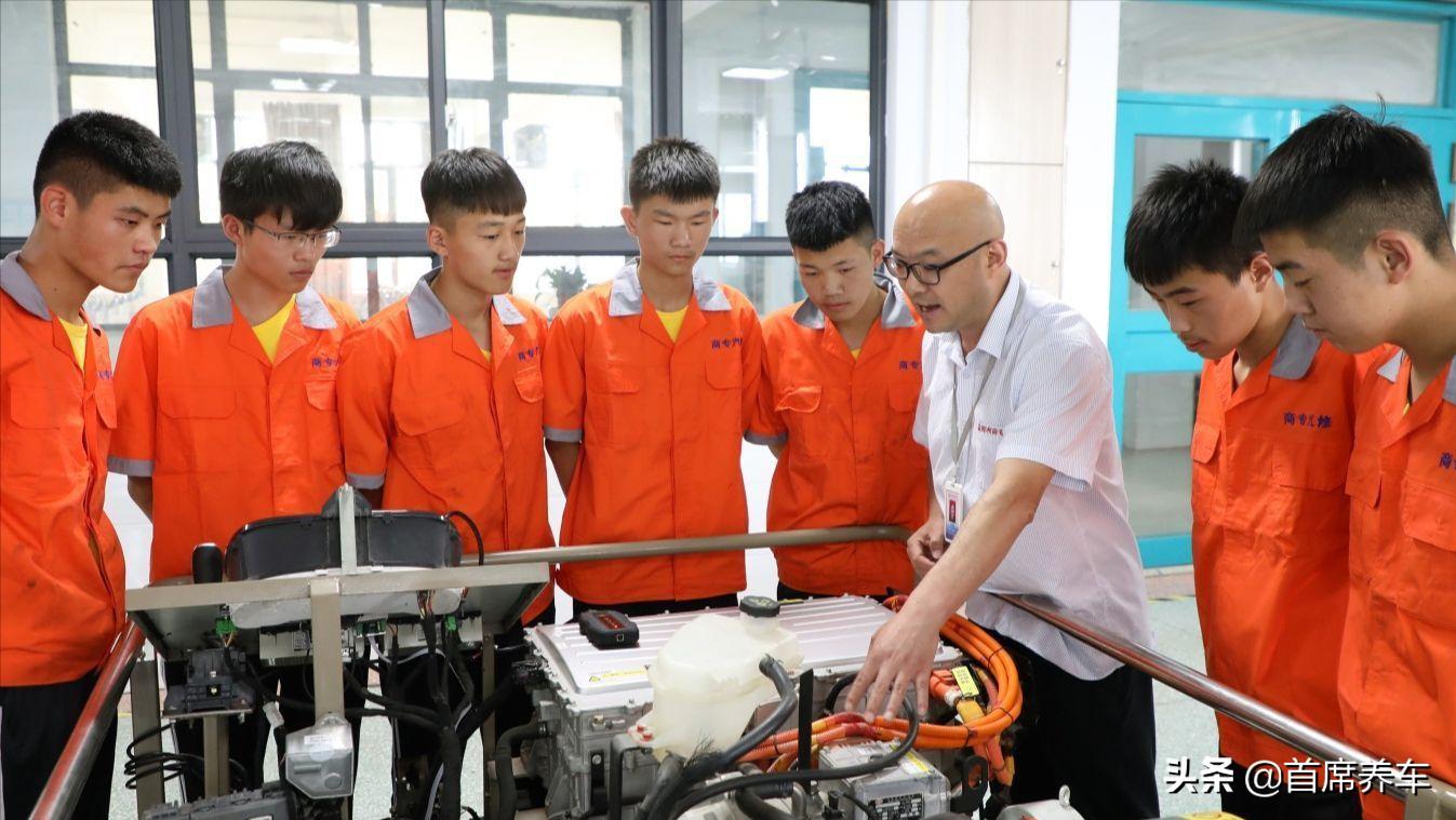 学汽车维修就业怎么样,汽修专业实习去4s店还是修理厂