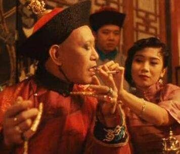 踢最臭的球，挣最多的钱，连足行健也拯救不了的今古传奇——男足