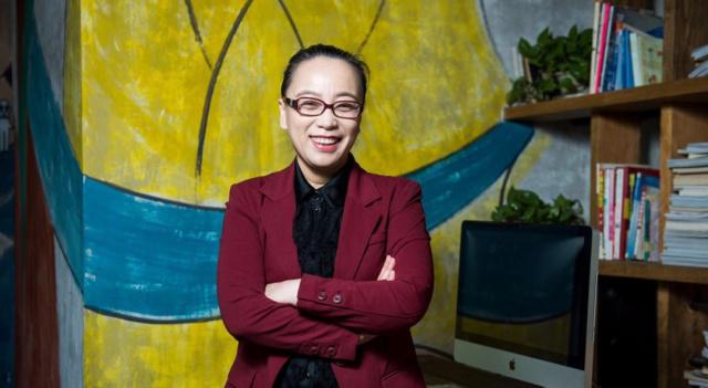 旅行箱轮子上有型号吗,旅行箱的轮子怎么弄