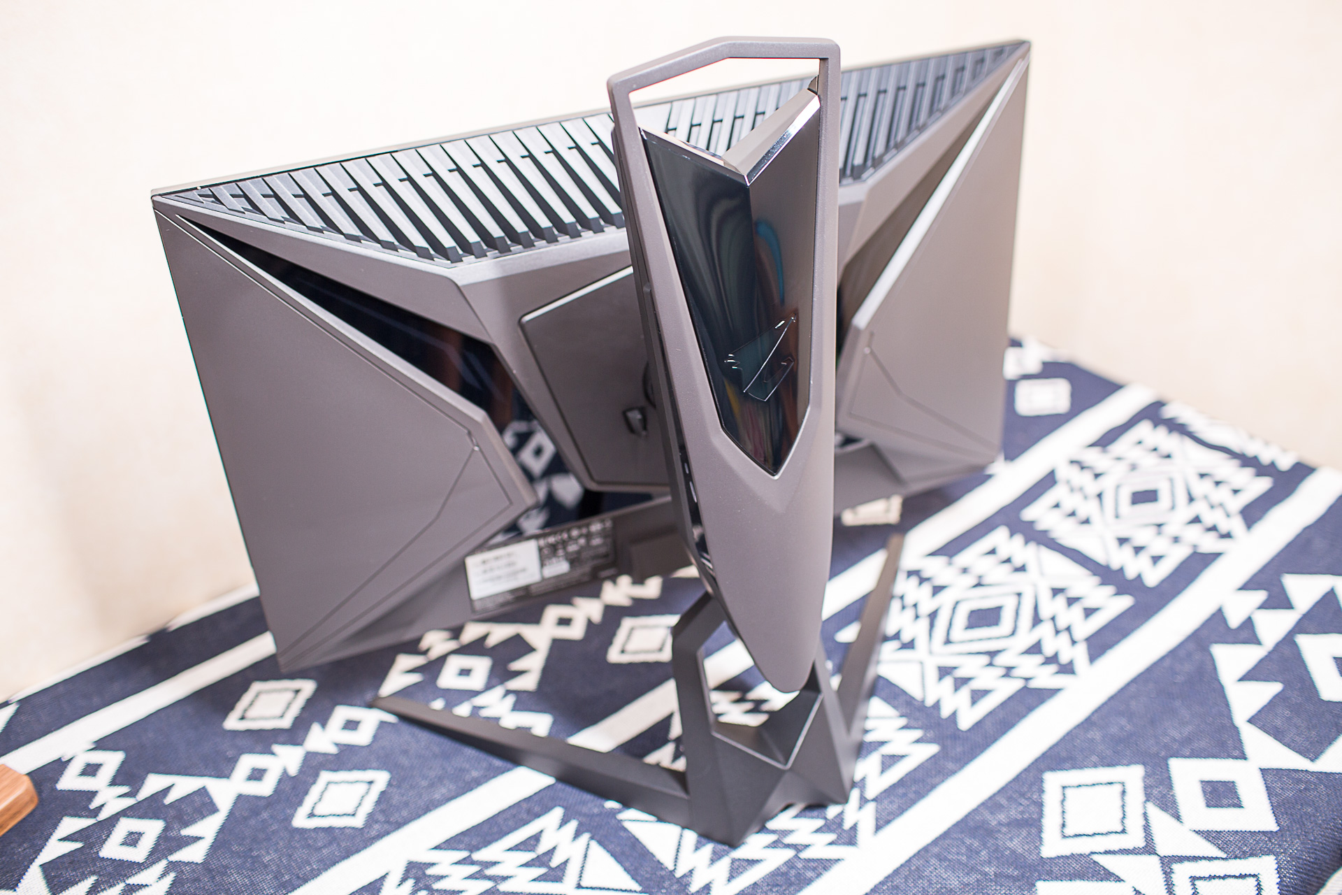 240hz原生10bit显示器,原生240hz显示器可以超频吗