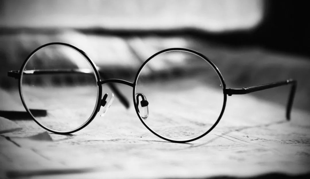 视力模糊揉一揉又清晰,左眼视物模糊揉一揉就好了