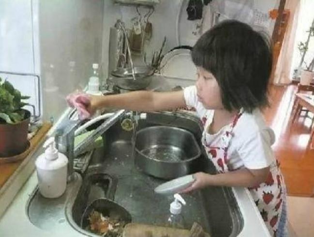 妈妈得癌症去世留下11岁儿子,妈妈得癌症给儿子留下生日礼物