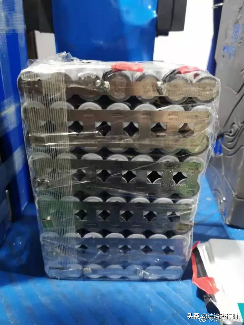 电动自行车电池48v53安违法,电动自行车充电桩乱象调查