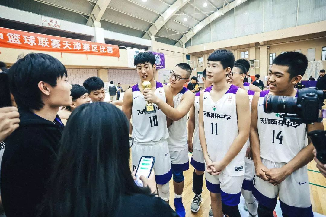 胡崇洋天津比赛,天津南开中学胡崇洋比赛