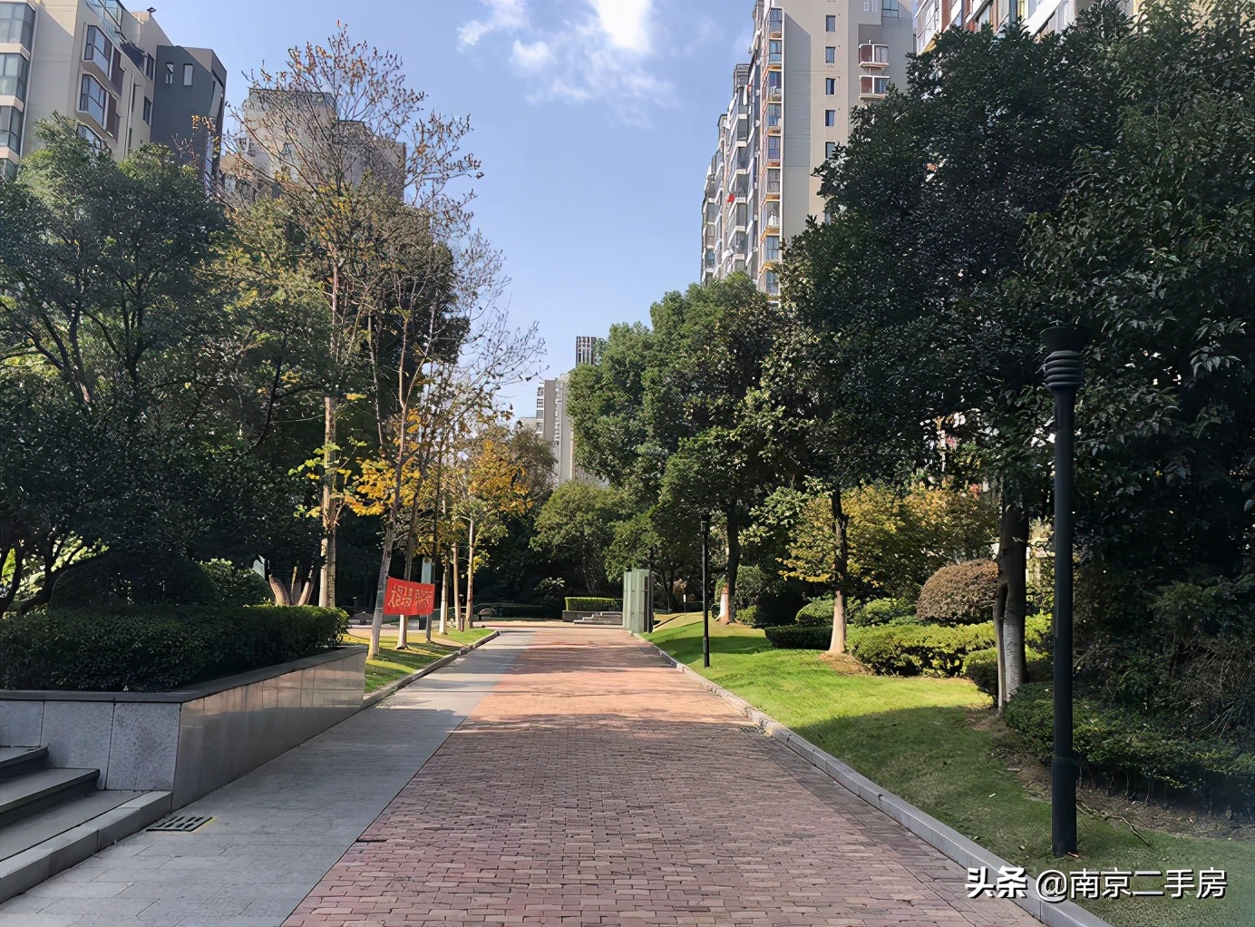 房价超7万/㎡！实探河西中部门禁超严小区，现场竟被圈粉了