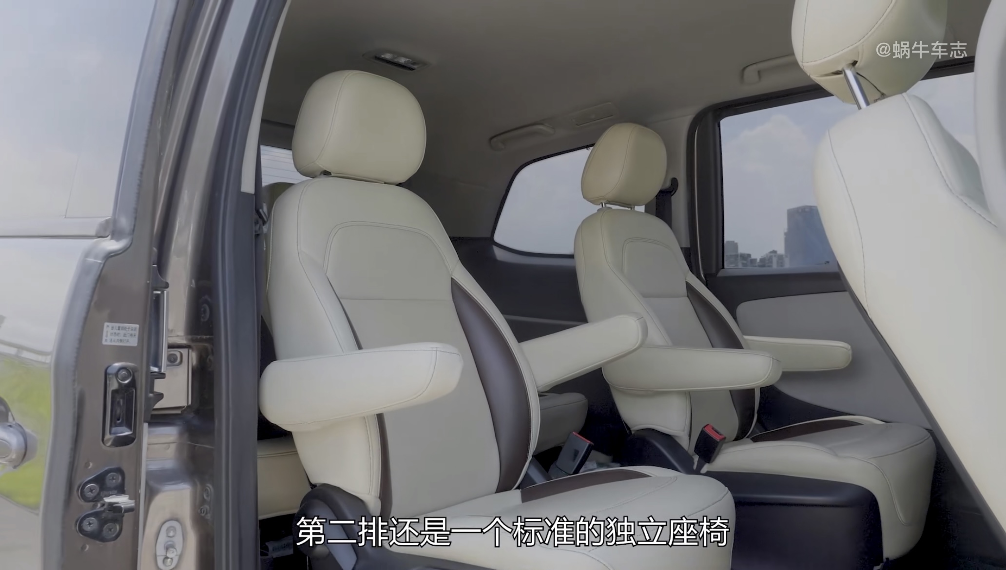 被埋没的7座mpv,被埋没的七座车