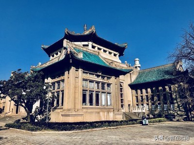 管理学哪个大学厉害,管理学排名前十的大学