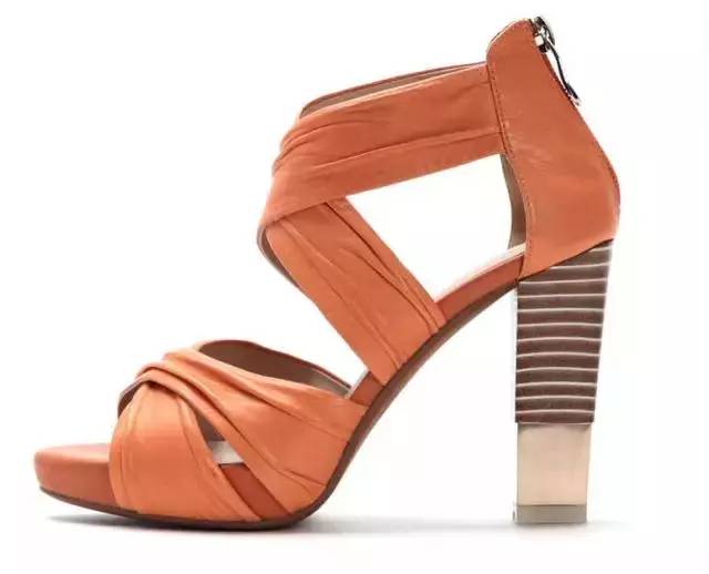 夏季凉鞋怎么防脏,夏天皮凉鞋怎么保养女