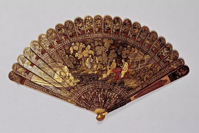 展开折扇效果,展开的折扇