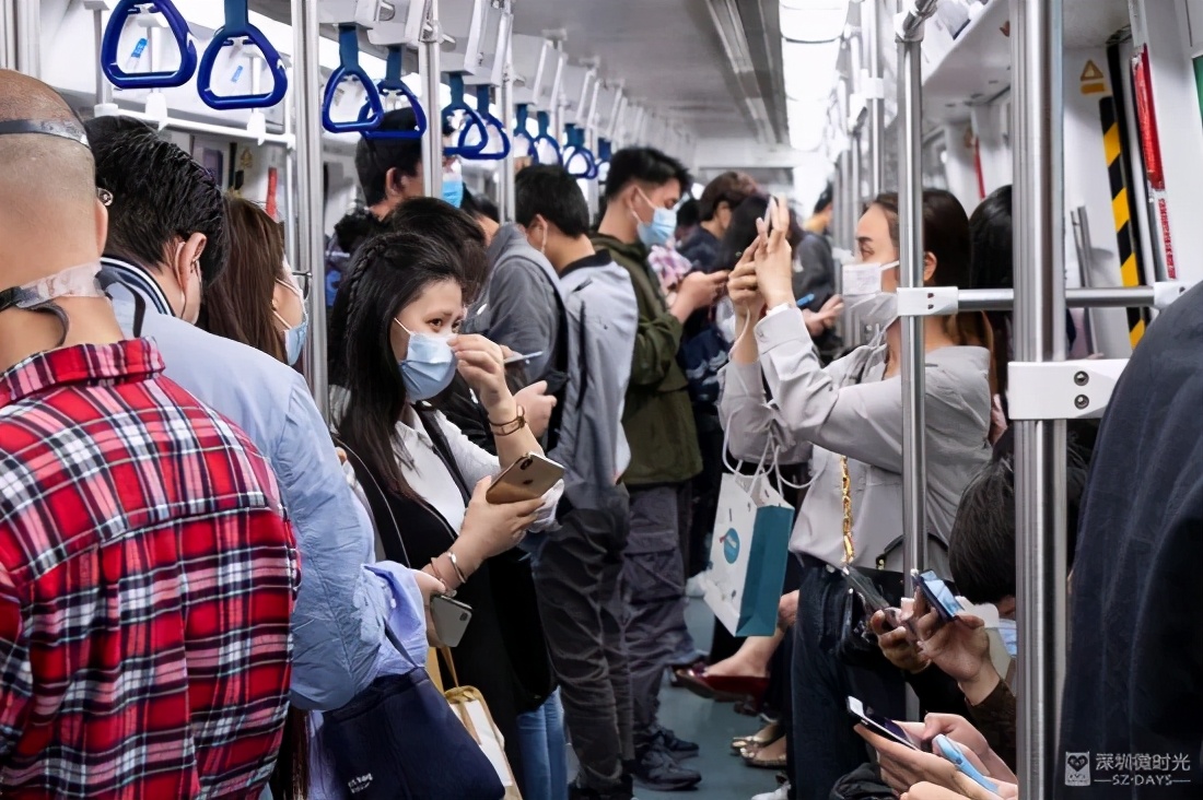 深圳合租式爱情：为了省房租，我没敢说分手