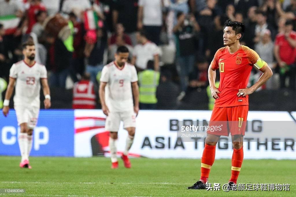 耐克宣传片国足剪辑,耐克足球广告贫民窟