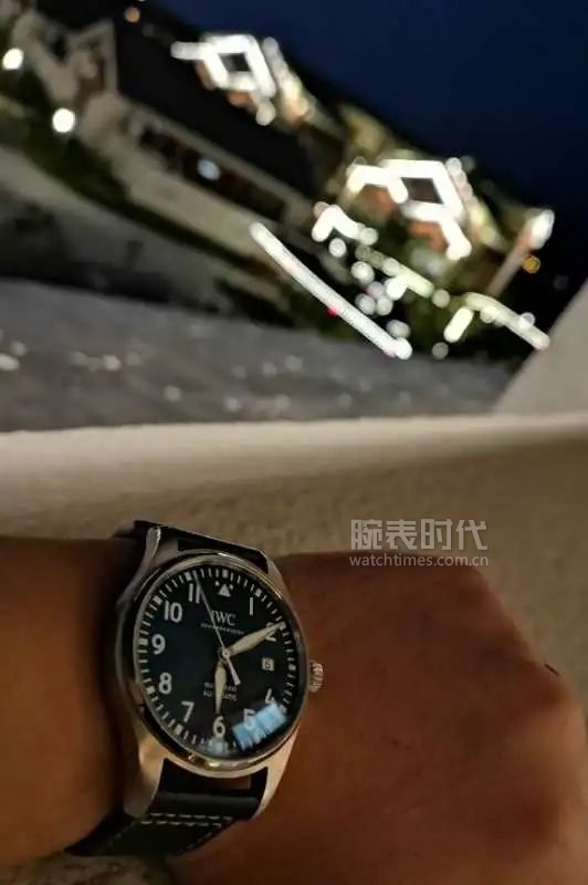 网友晒上千万的手表,网友晒1300手表