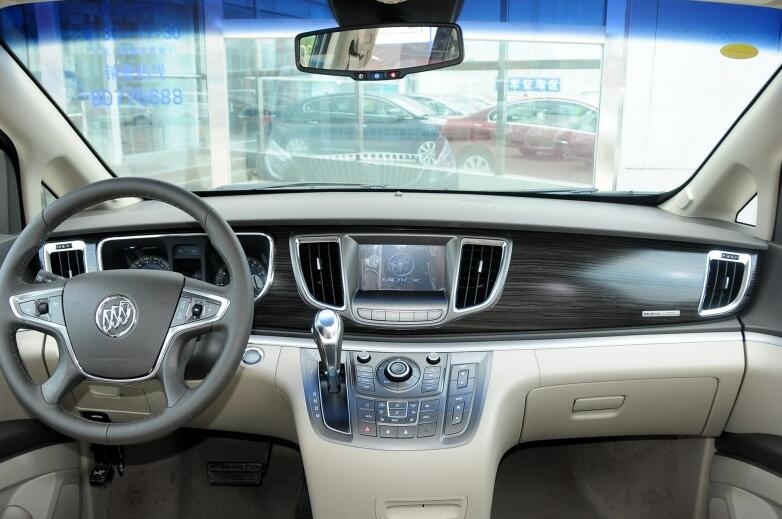 20万公里的二手别克gl8还值得买吗,别克gl8二手该怎么选