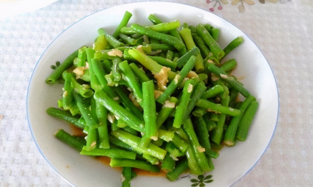 蒜泥拌豆角的正确方法,蒜泥凉拌豆角家常做法