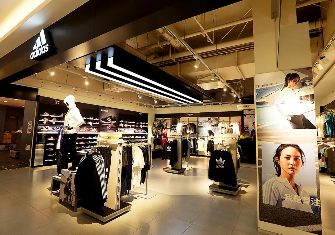 阿迪达斯净利暴跌近八成,阿迪达斯销售量下降了78%