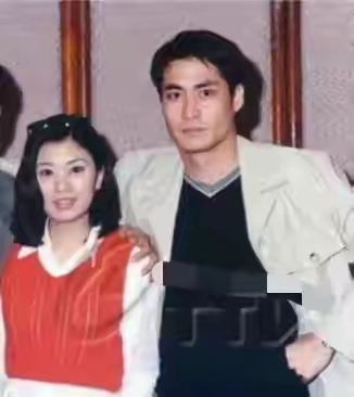 5岁遭遇变态，婚后孩子被要求做DNA检测，贾静雯的情感跋涉始末