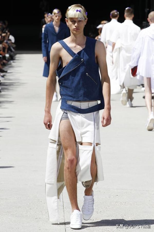 陈冠希穿什么牌子的衣服好看,陈冠希的潮牌真的好看吗