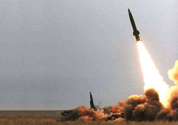 防空警报响起但也没什么事,伊朗导弹基地爆炸事件