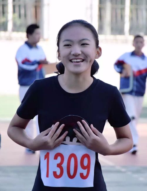 艺术榜样丨开七张岚曦：斩获大奖无数，同龄人眼中的小明星