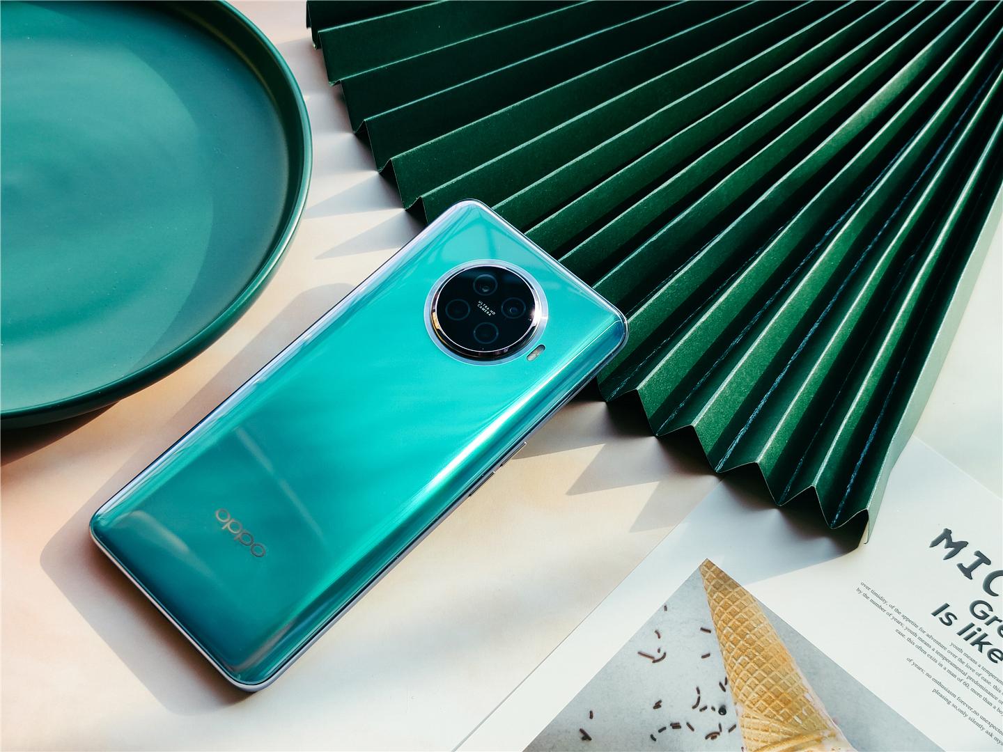 185g配备地表最强快充OPPOAce2值得买吗?