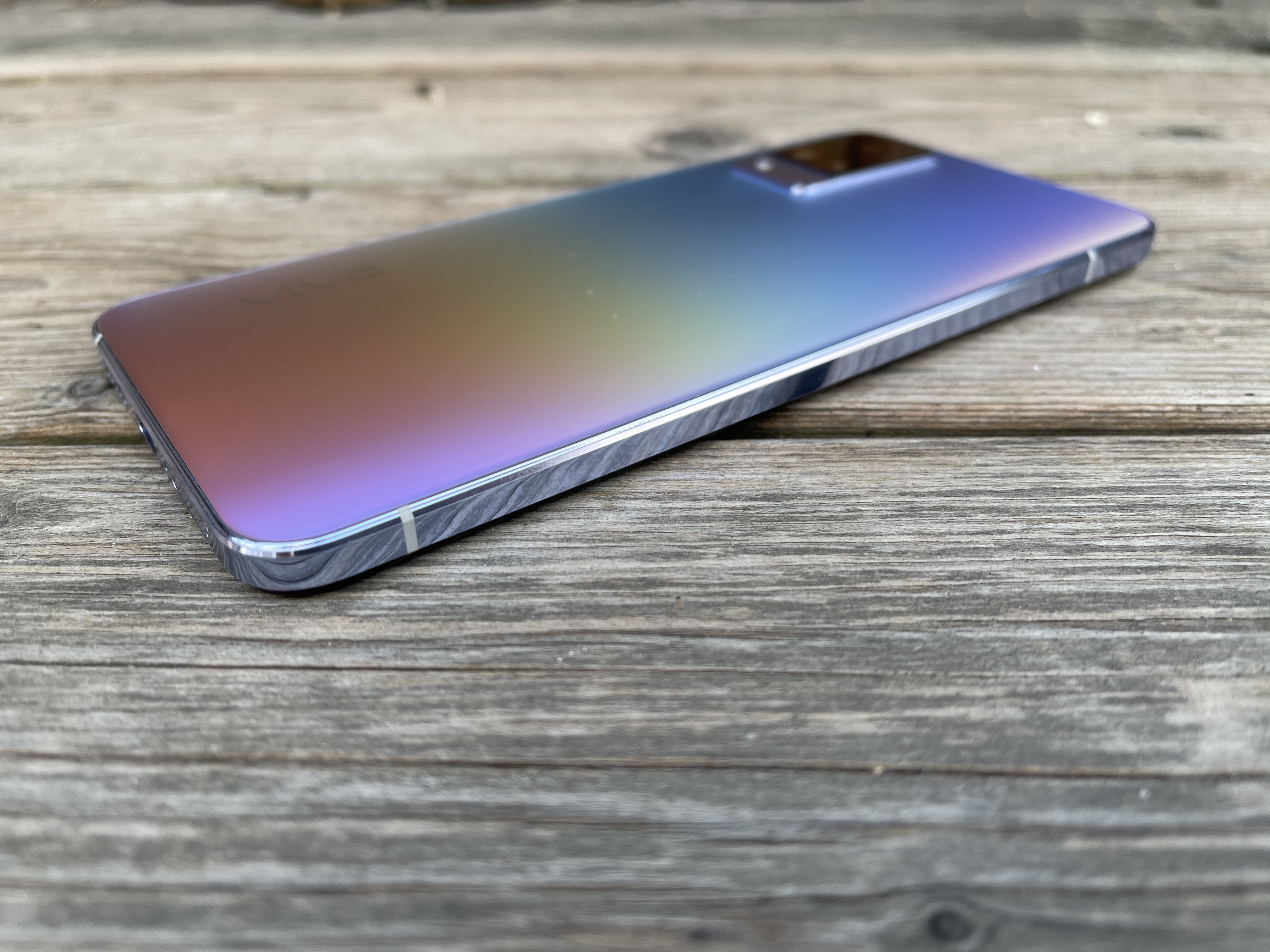 vivos9天玑1100和天玑820哪个好,vivos12天玑1100性能测评