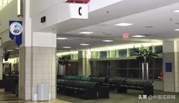 护照办理的注意事项必看指南,护照的特殊打开方式你学会了吗