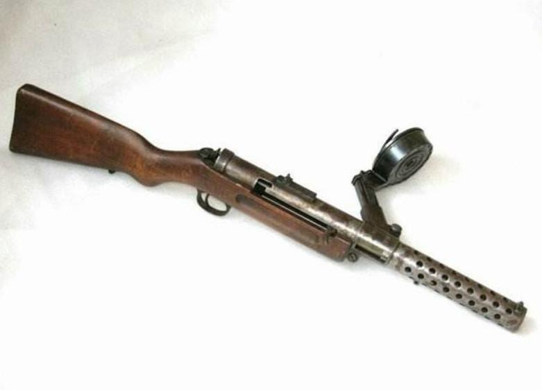 mp18式冲锋枪高清图,德国最早冲锋枪mp18原理结构