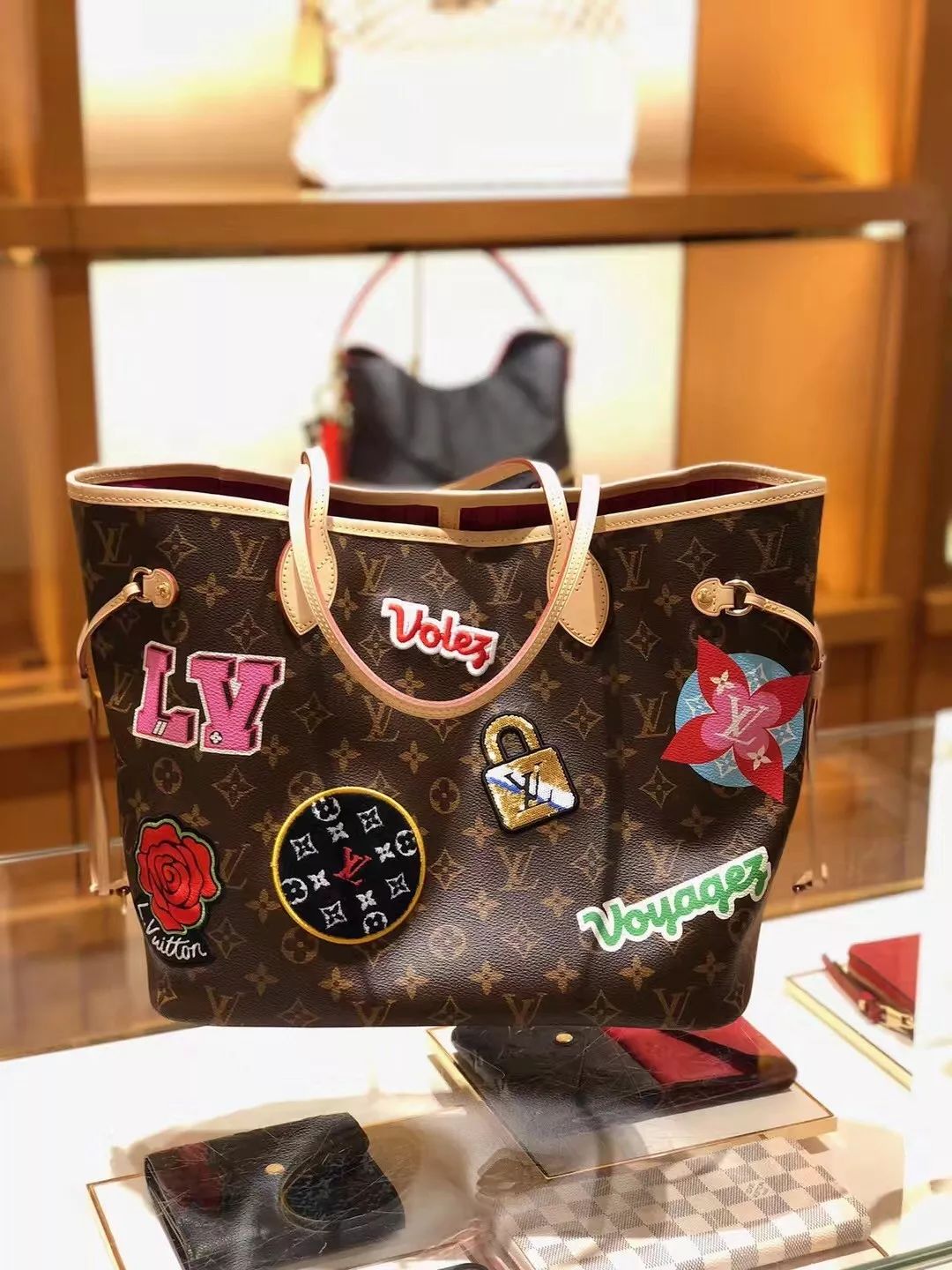 女孩子人生第一个大牌包包推荐,秋冬款必入老花包