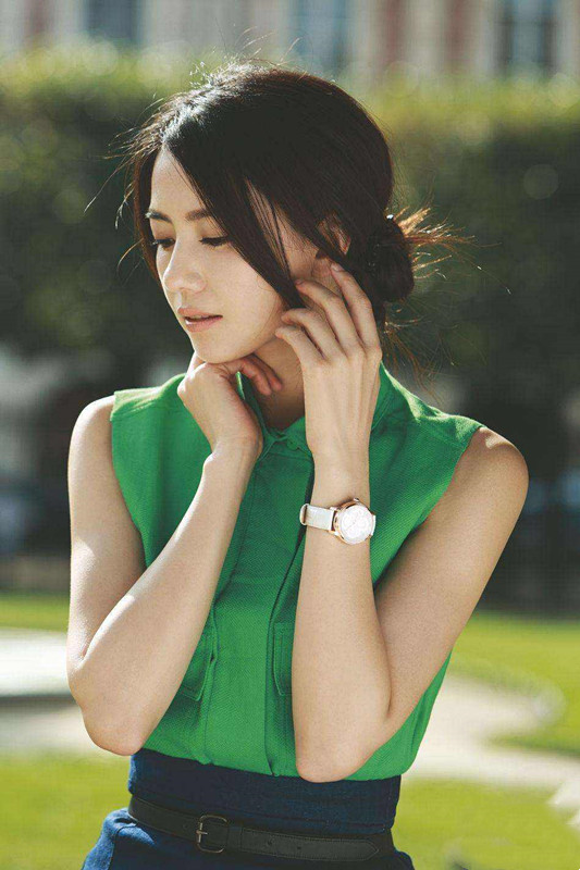 好看的草地拍照技巧,草坪拍照怎么拍出复古感