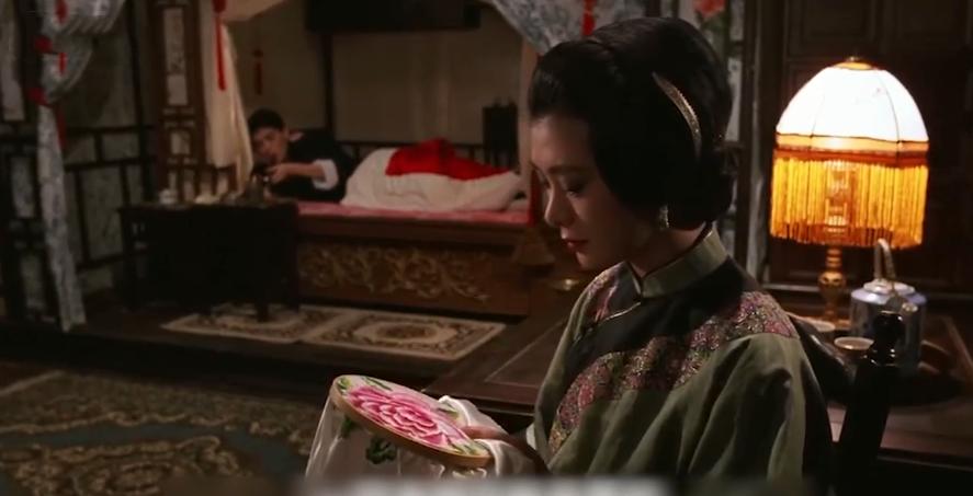 贫贱女子贪图富贵嫁入豪门，却与小叔暧昧逼死残疾丈夫：《怨女》