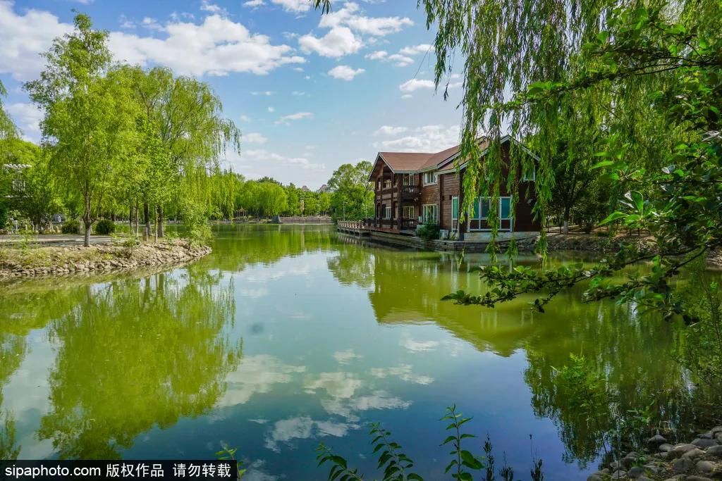 北京夏天傍晚值得去的地方,八月份北京适合旅游的地方推荐