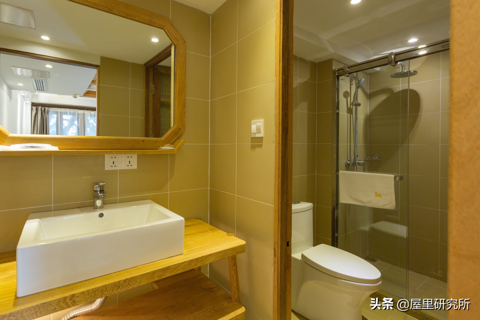 不刺眼的浴霸,适合5平方的浴霸