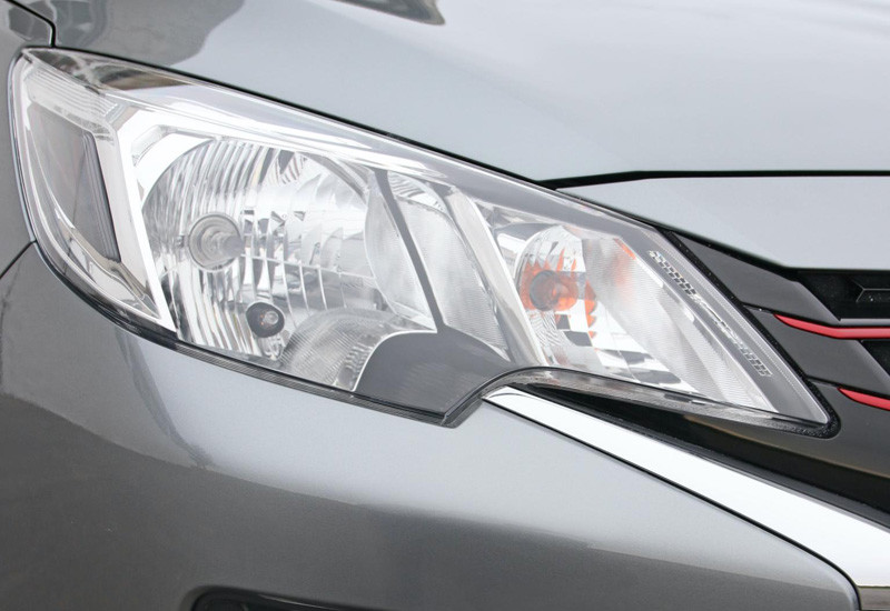 三菱奥拓油耗,三菱奥拓