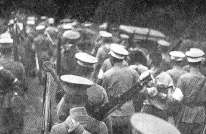 日本战败士兵藏身小岛,1945年战争日本最恐怖部队