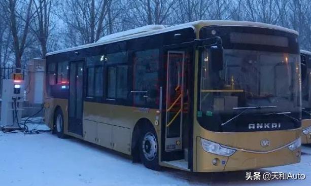 镍钴锰酸电池是磷酸铁锂电池吗,电瓶车磷酸铁锂电池十大排名