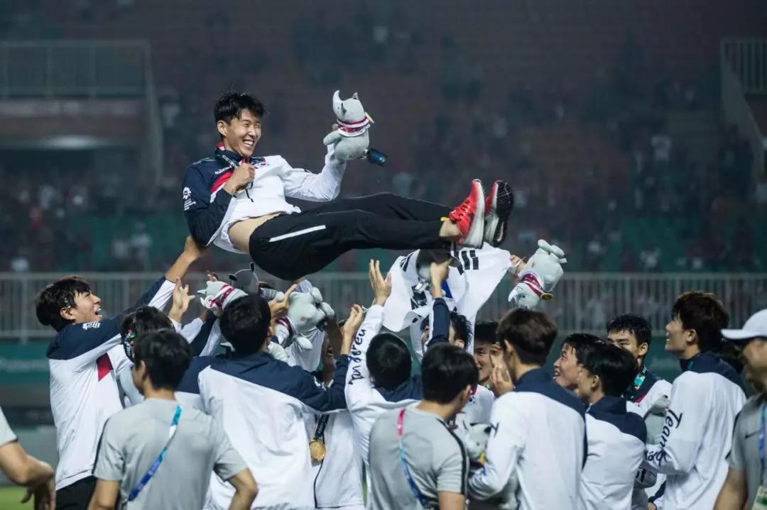 孙兴慜亚洲杯为什么不能免兵役,孙兴慜如果不免除兵役会去当兵吗